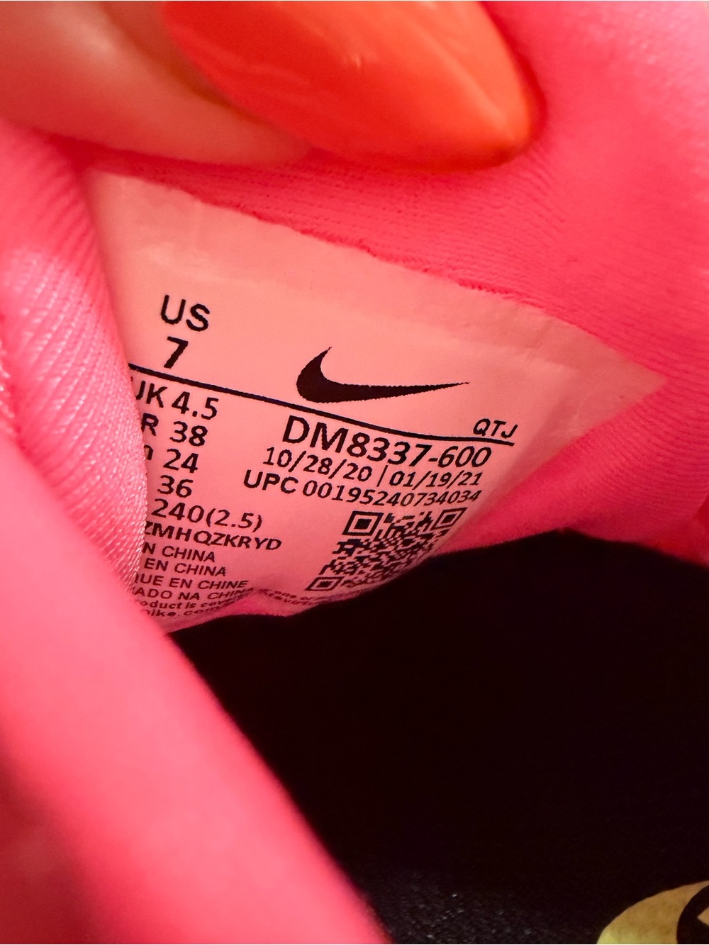 Nike Bright Pink VaporMax Plus Athletic Sneakers - Picture 13 of 13